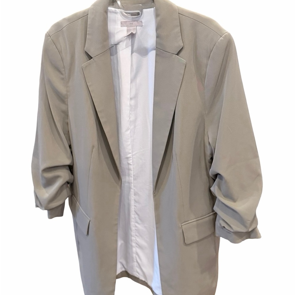 H&M Beige Open-Front Ruched-Sleeve Blazer